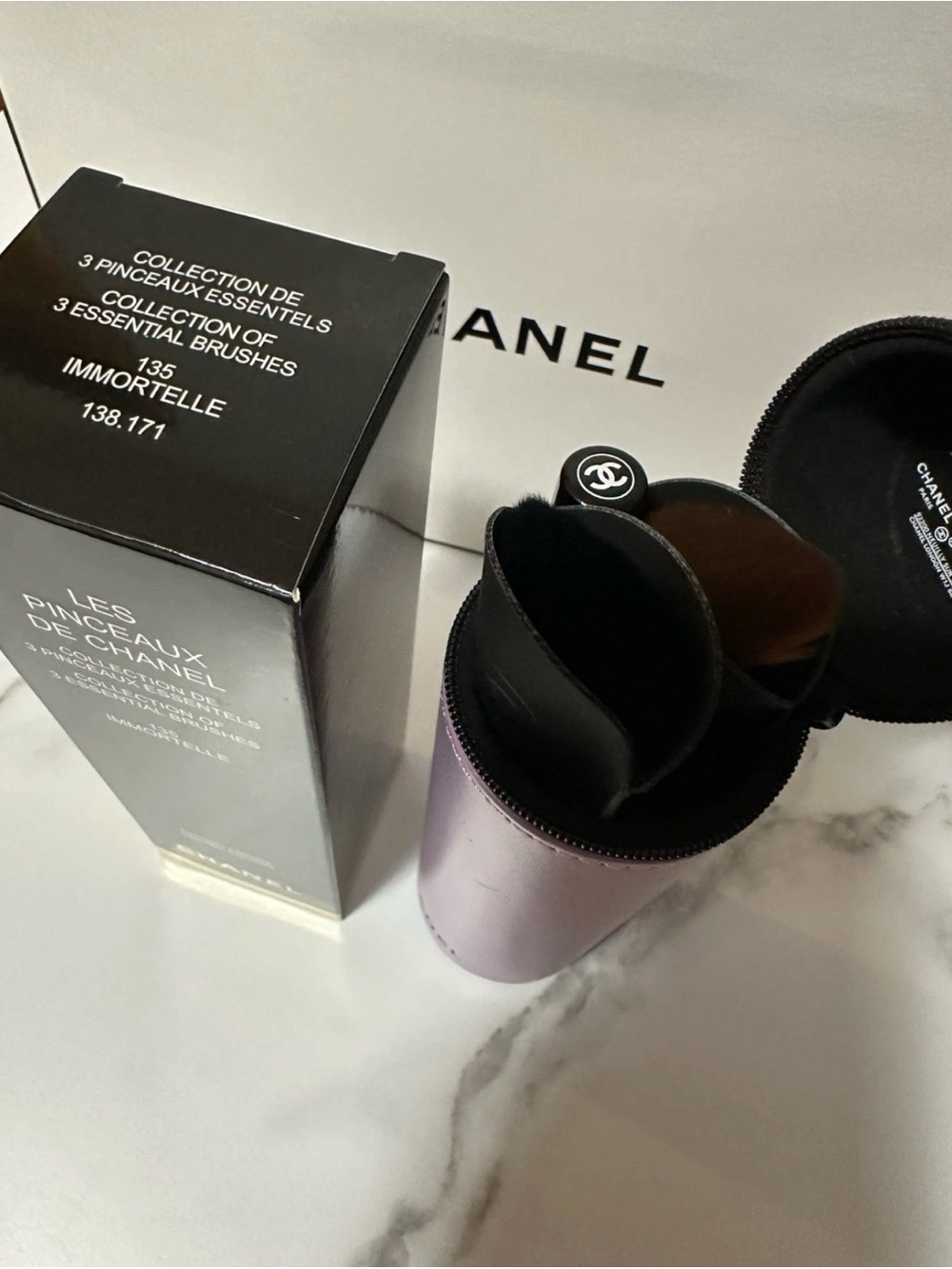 CHANEL BEAUTY - 135 Immortelle Les Pinceaux de Chanel Collection & Mirror💜💜💜 - Picture 8 of 8